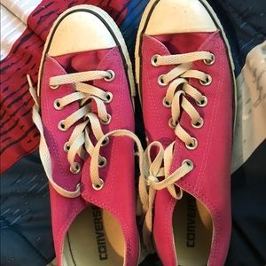 Pink WOMENS SIZE 9 CONVERSE